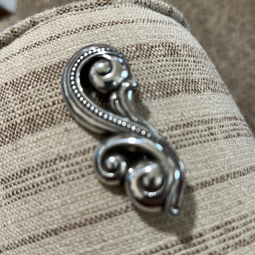 Brighton brooch.